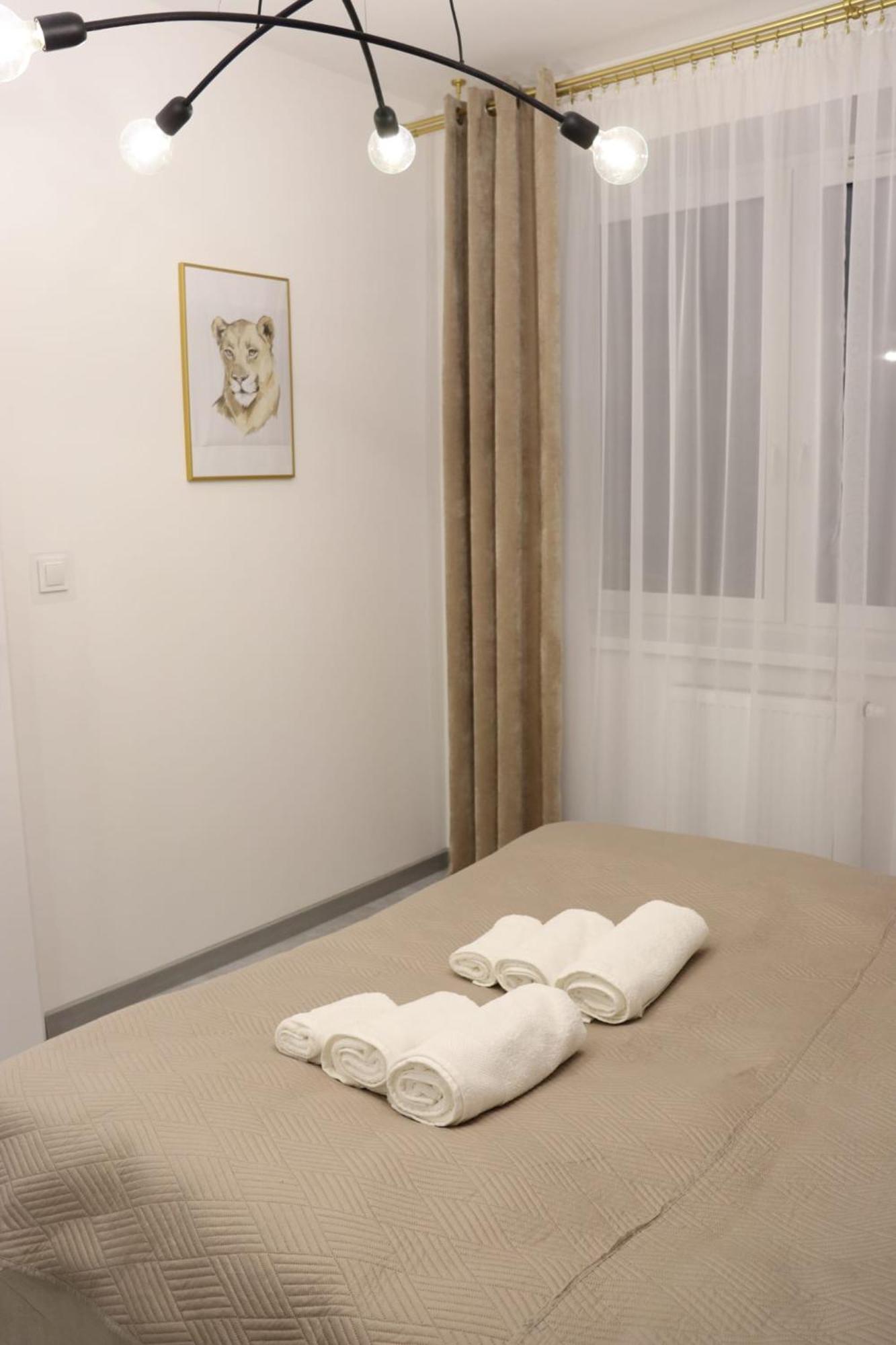 Alice Apartment *